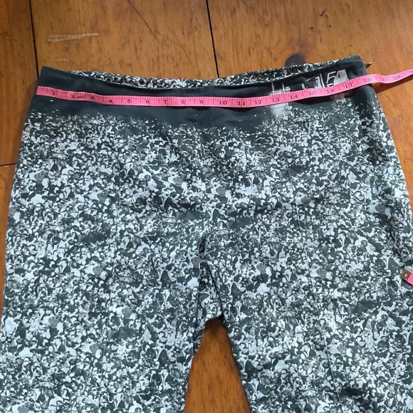 Akris Studio 54 design cigarette pants size 12 - Picture 4 of 13